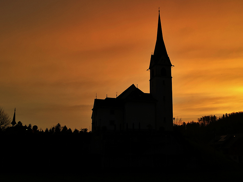 Zum Jubilaeum Kirchenführer Pfarrkirche St. Jakob 2022