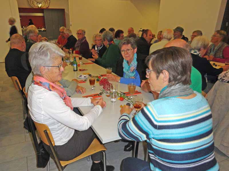 Kirche-Ennetmoos-Seniorennachmittag-2022-11-23-06