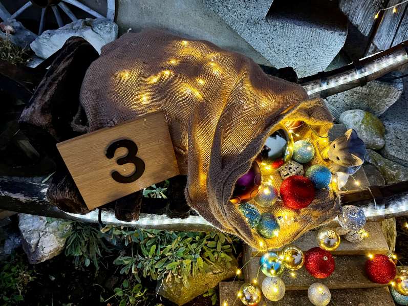 Kirche-Ennetmoos-Adventsfenster-2025-12-03b