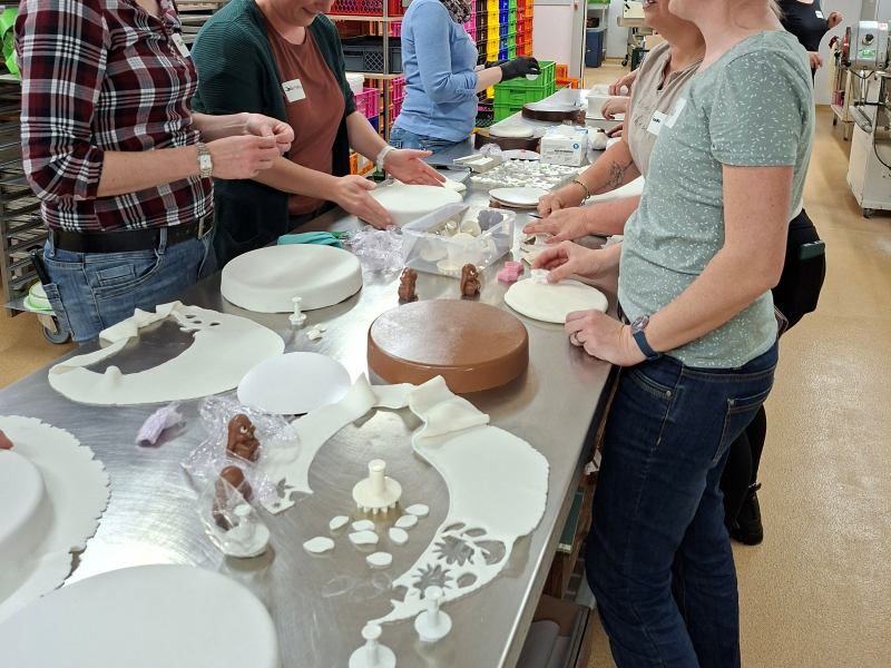 Kirche-Ennetmoos-FG-Tortendekor-2026-03-26-02