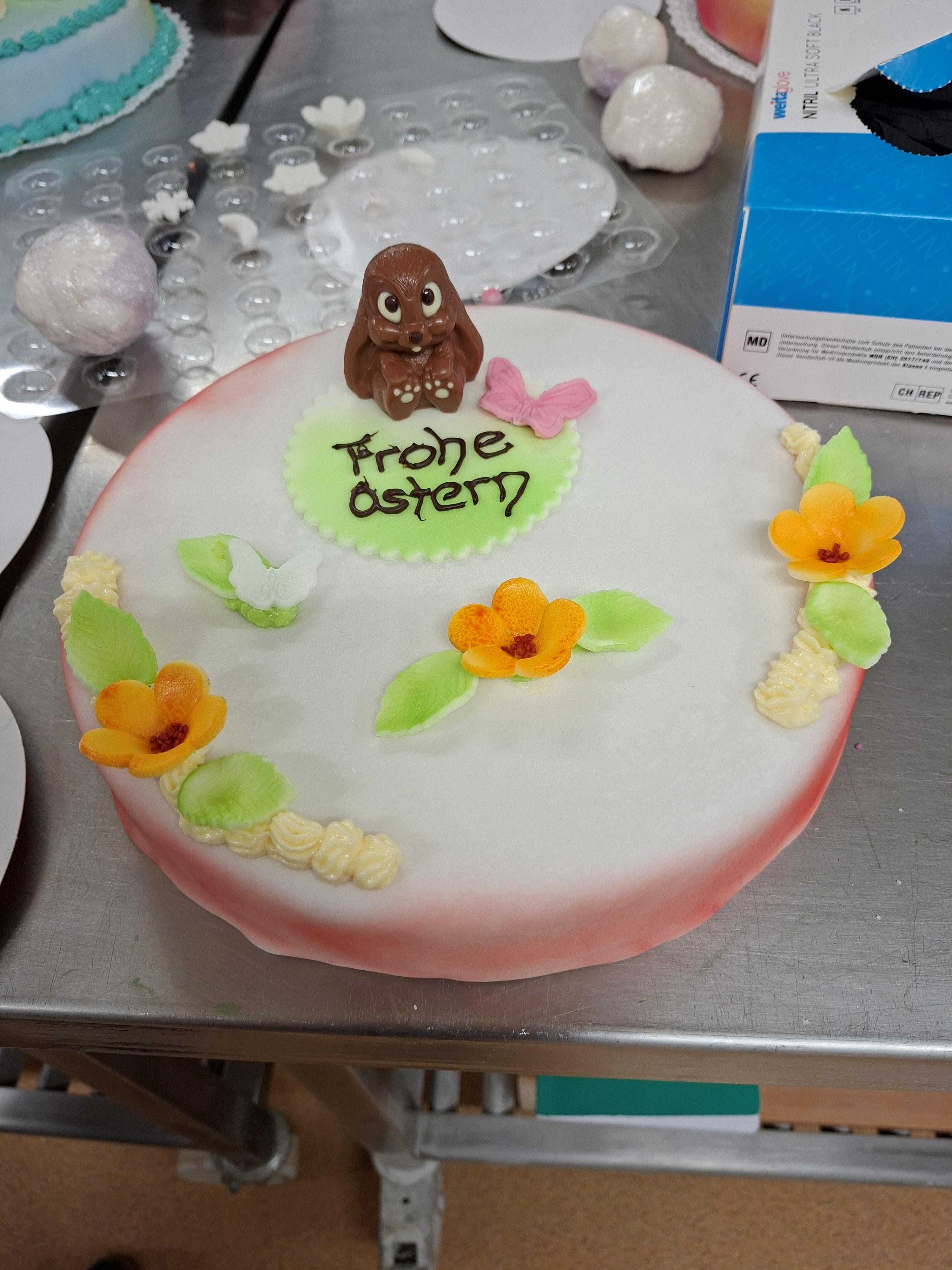 Kirche-Ennetmoos-FG-Tortendekor-2026-03-26-07